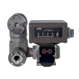 O Medidor Mecânico Fill-Rite MIX-50082 possui corpo robusto em alumínio anodizado cinza, com um visor digital de cinco dígitos que exibe a medição em litros. À esquerda, destaca-se a estrutura do filtro e eliminador de ar. No centro, o logotipo da Fill-Ri